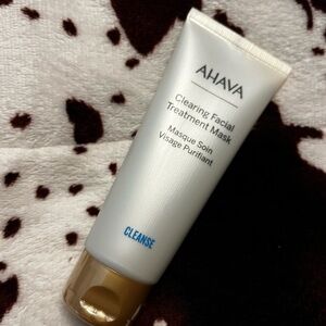 AHAVA Clearing Facial Treatment Mask - White and Gold w/1 pair eye pad